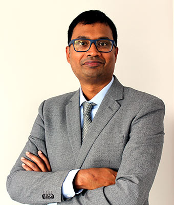 Dr Karthik Mohan - Dental Surgeon